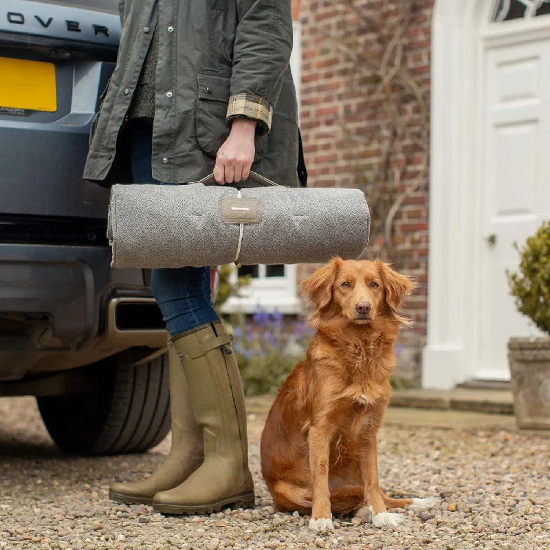 Travel Mat in Pewter Herringbone Tweed by Lords & Labradors